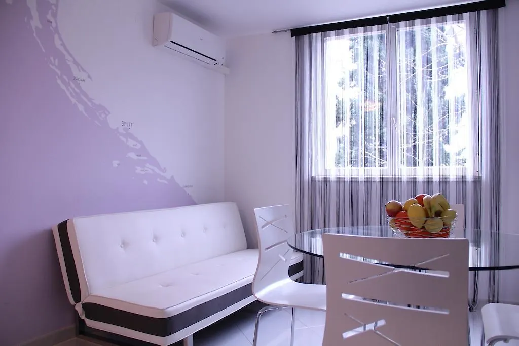 Mladena Apartment Split