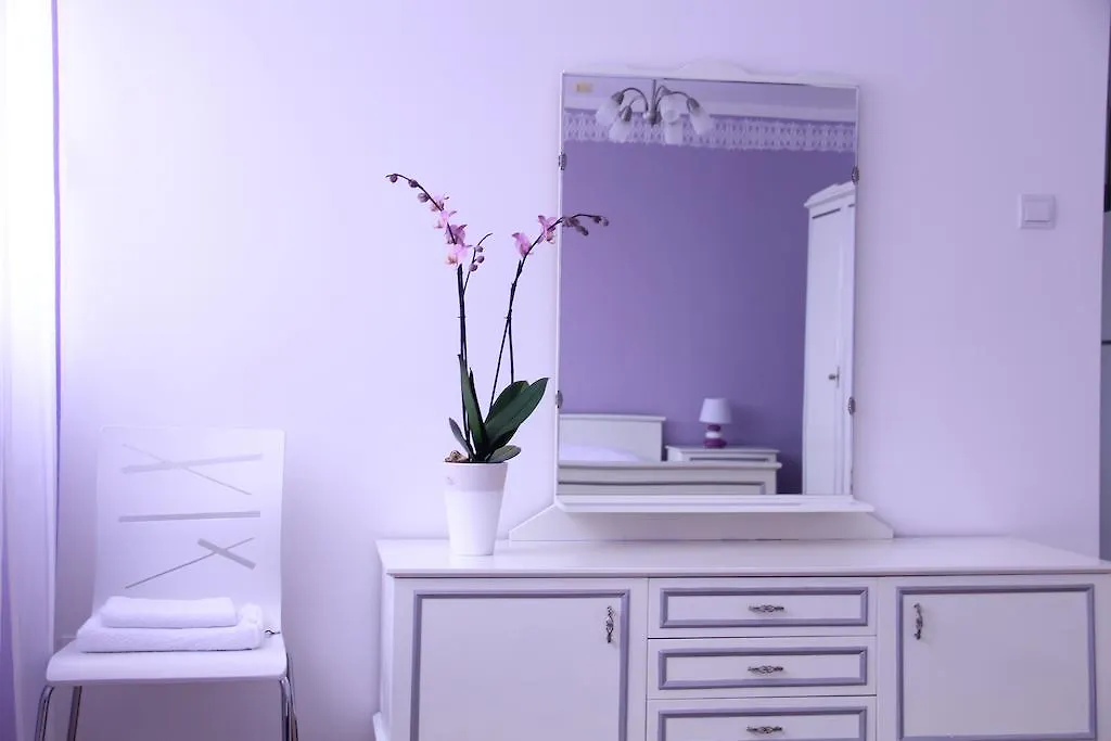 Mladena Apartment Split