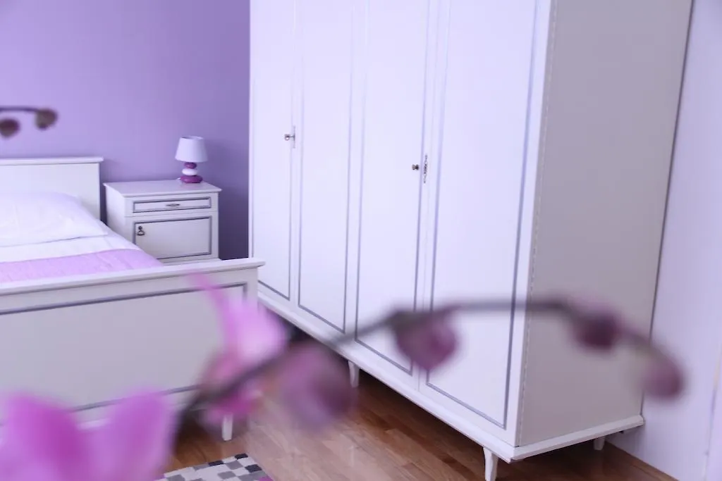 Mladena Apartment Split
